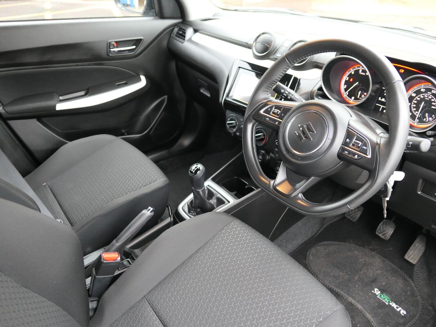 Used Suzuki Swift 2024 for sale - 77376244: Photo 9