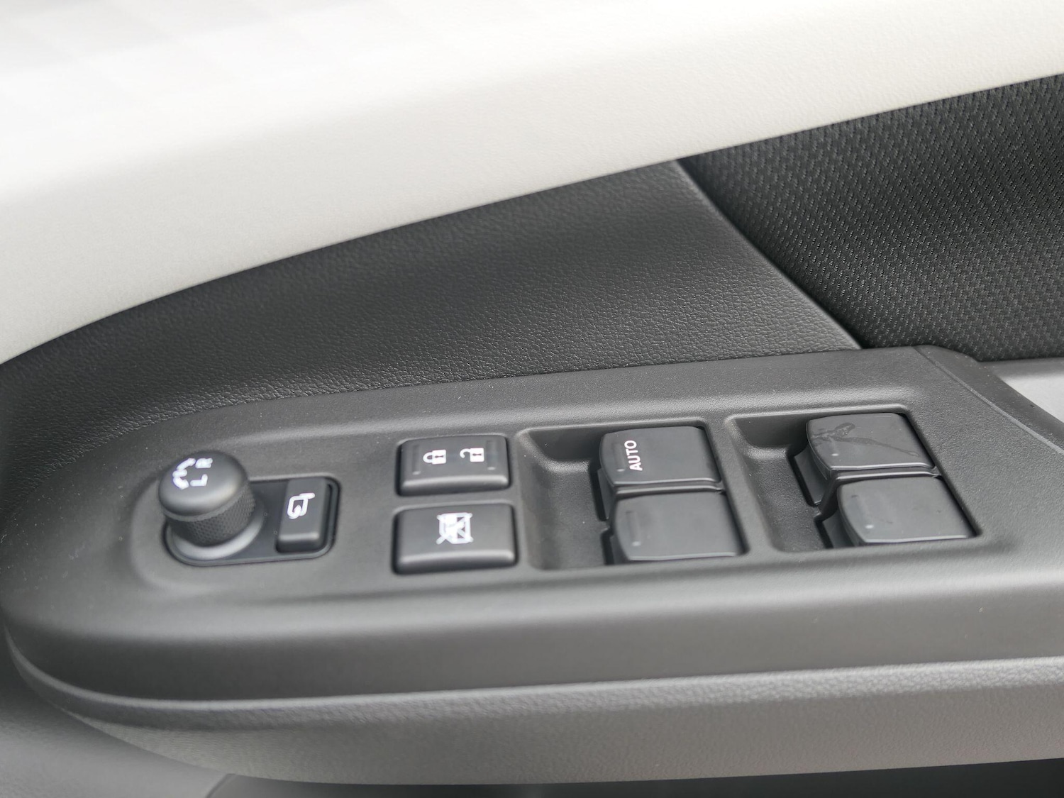 Used Suzuki Swift for sale - 77737285: Photo 18