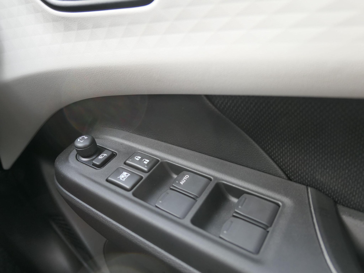 Used Suzuki Swift 2025 for sale - 77411878: Photo 25