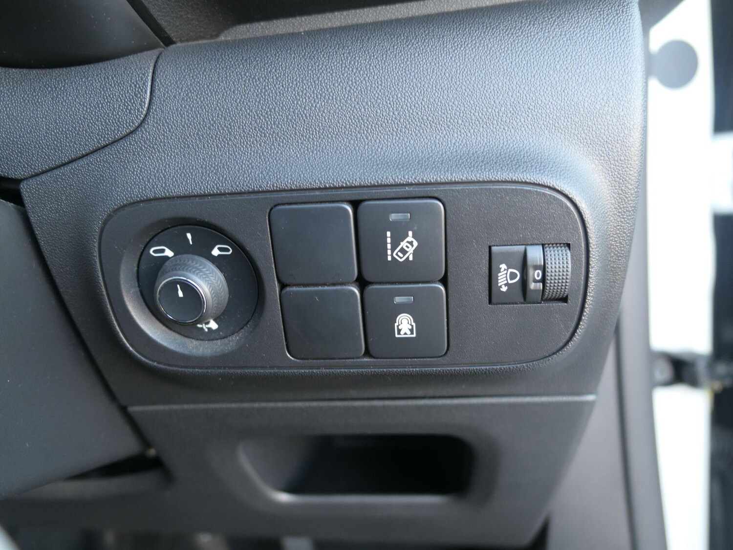 Used Citroen C3 2019 for sale - 76388854: Photo 14