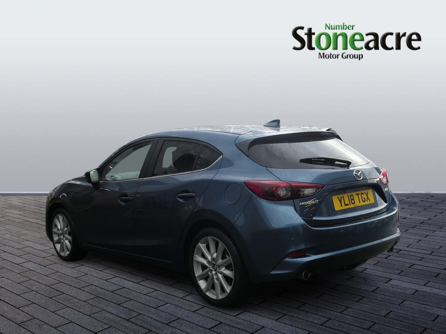 Used Mazda Mazda3 2018 for sale - 76512772: Photo 4