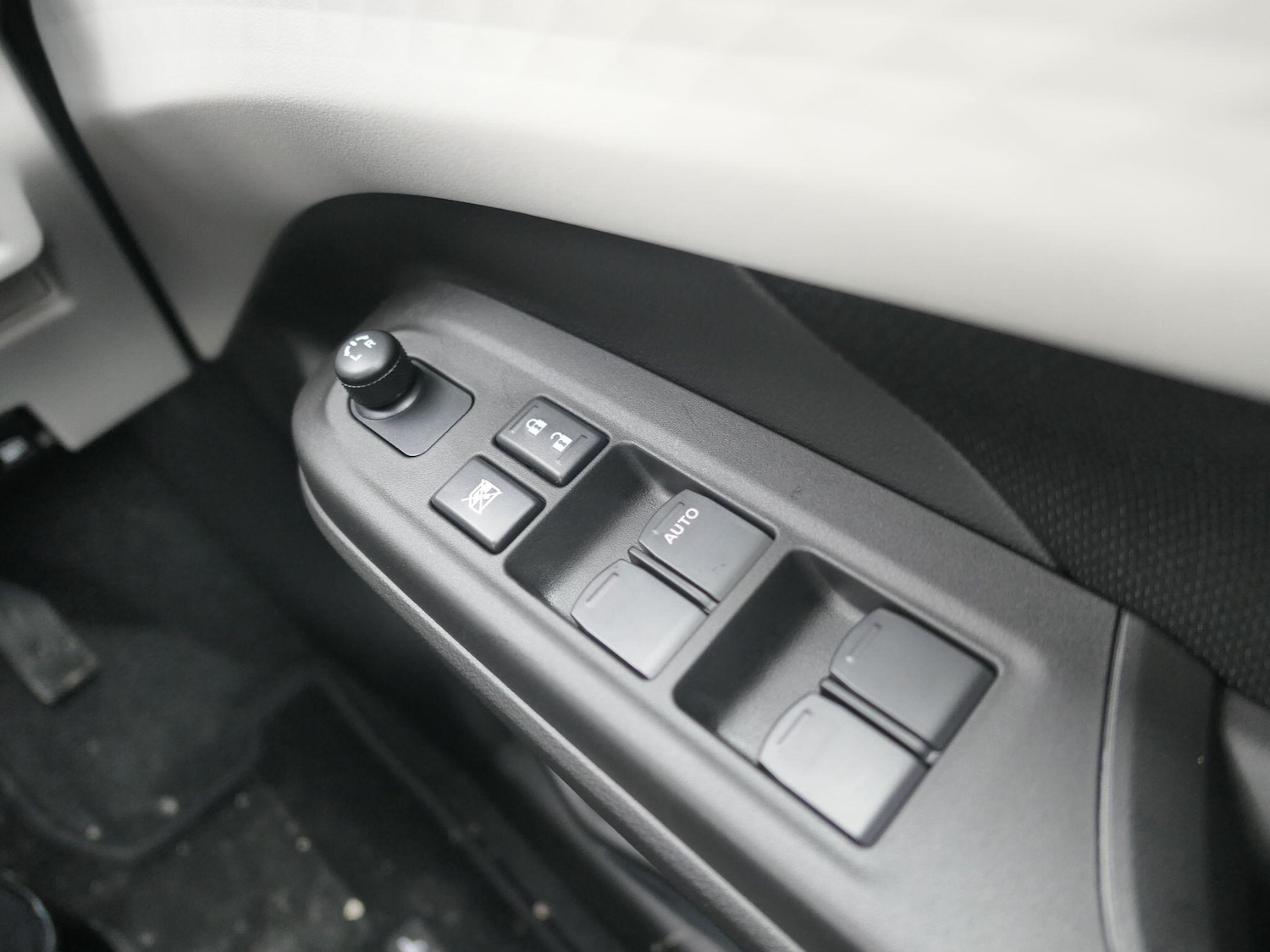 Used Suzuki Swift 2025 for sale - 77066593: Photo 9