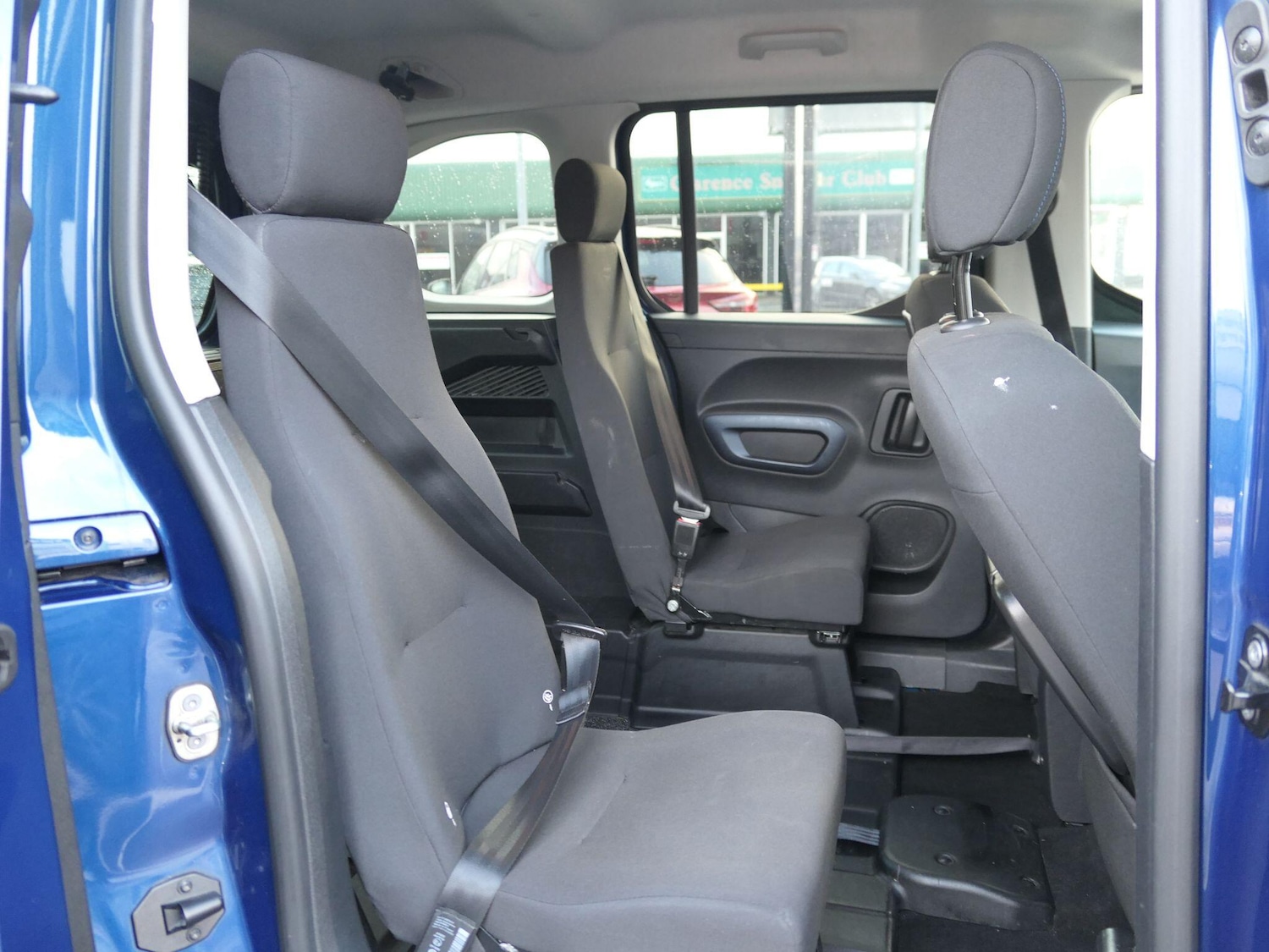 Used Peugeot Rifter 2020 for sale - 77074710: Photo 11