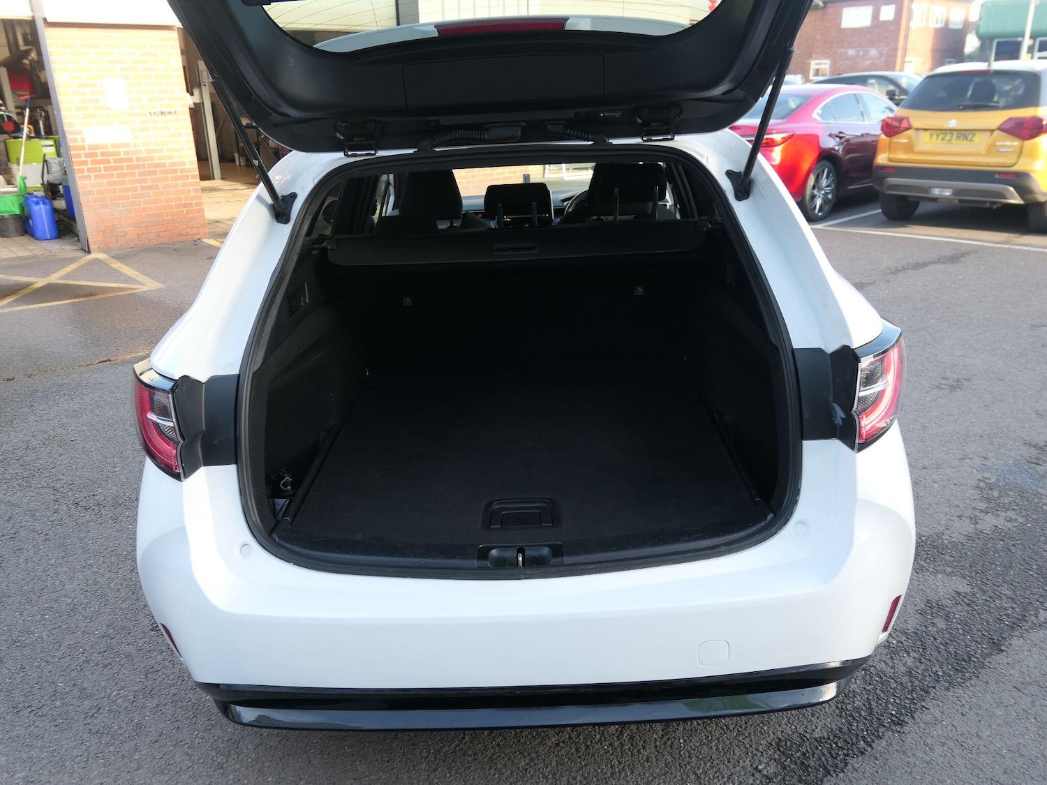 Used Suzuki Swace 2022 for sale - 76633099: Photo 29