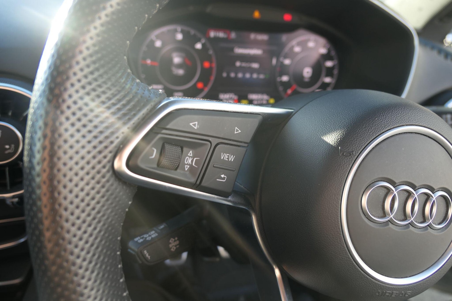 Used Audi TT 2018 for sale - 76666629: Photo 18