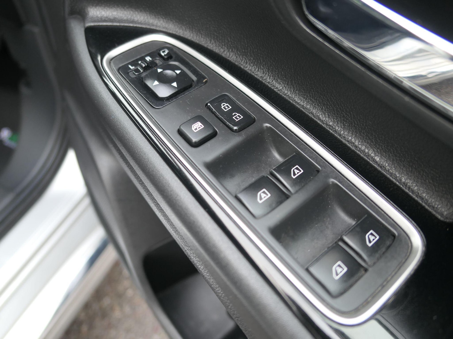 Used Mitsubishi Outlander 2019 for sale - 76850417: Photo 15