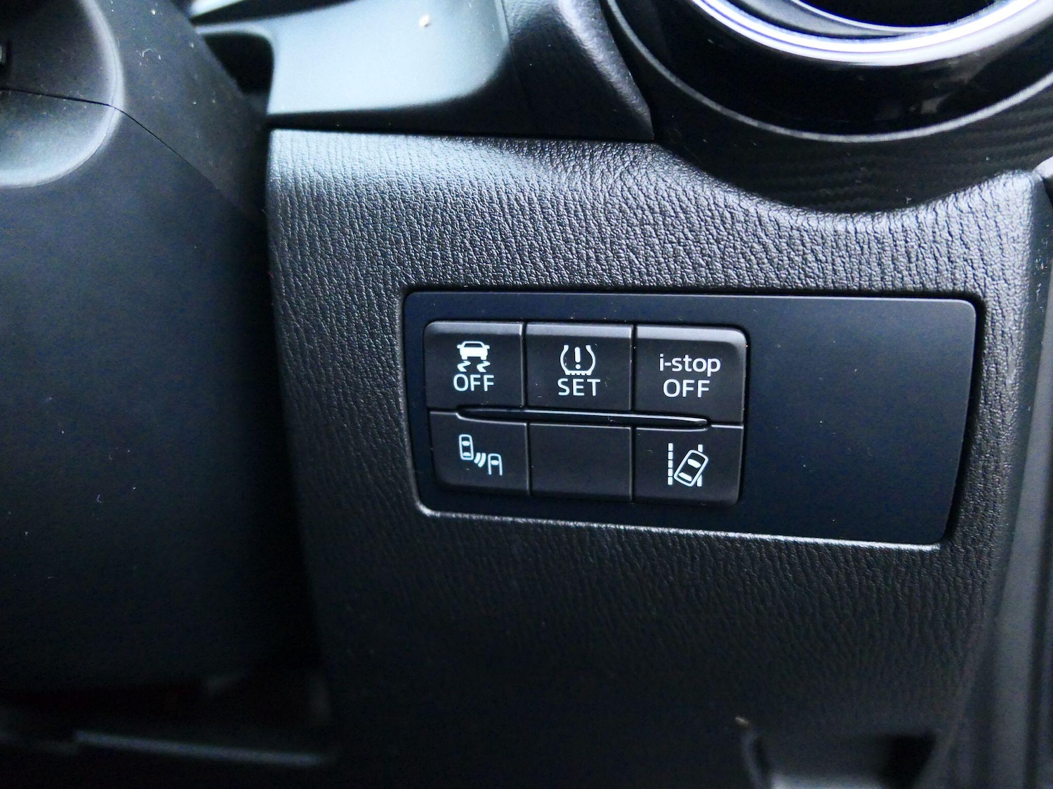 Used Mazda Mazda2 2016 for sale - 77738463: Photo 12