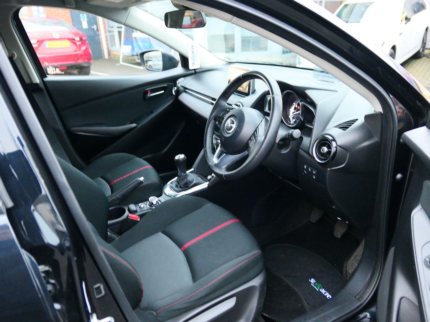 Used Mazda Mazda2 2016 for sale - 77738463: Photo 26