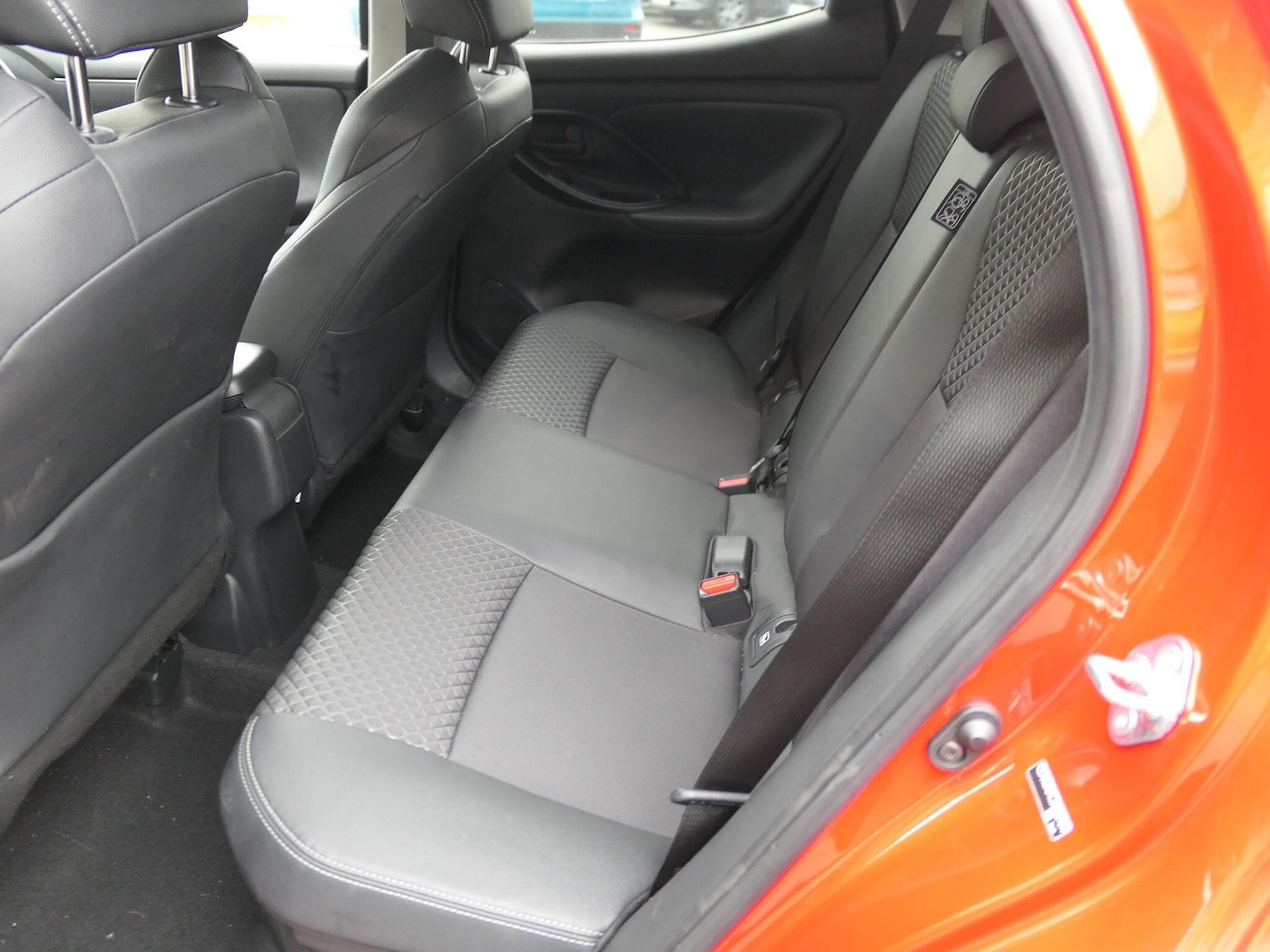 Used Mazda Mazda2 HYBRID 2024 for sale - 77255200: Photo 14