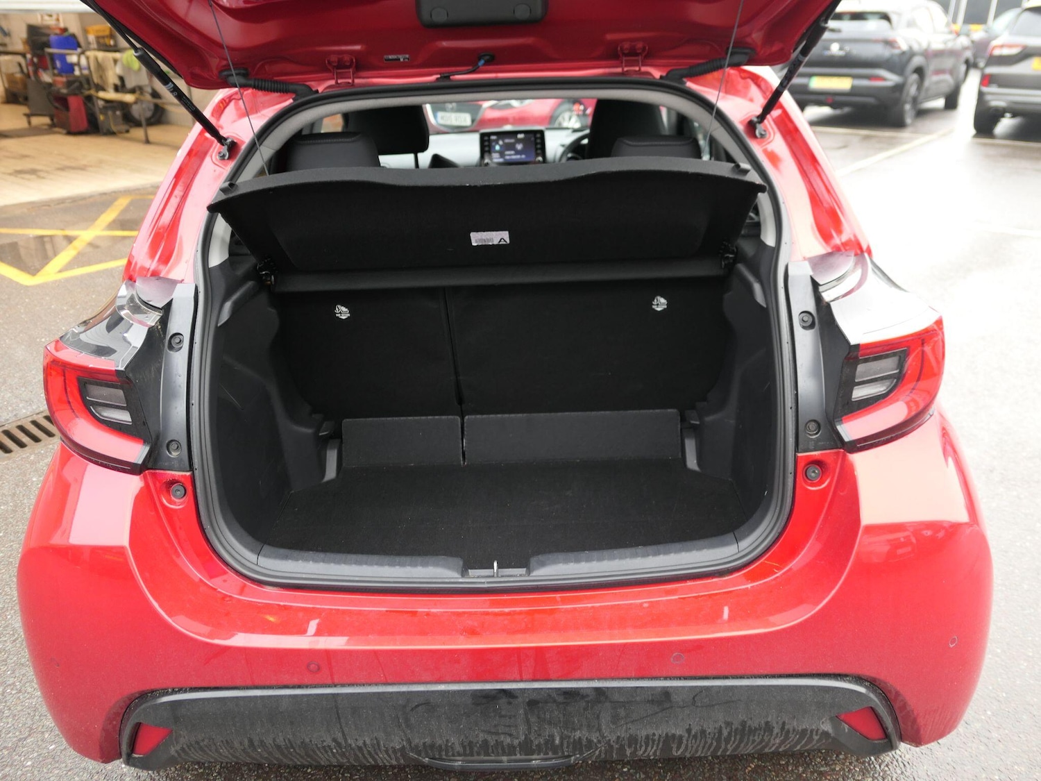 Used Mazda Mazda2 HYBRID 2024 for sale - 77255200: Photo 27