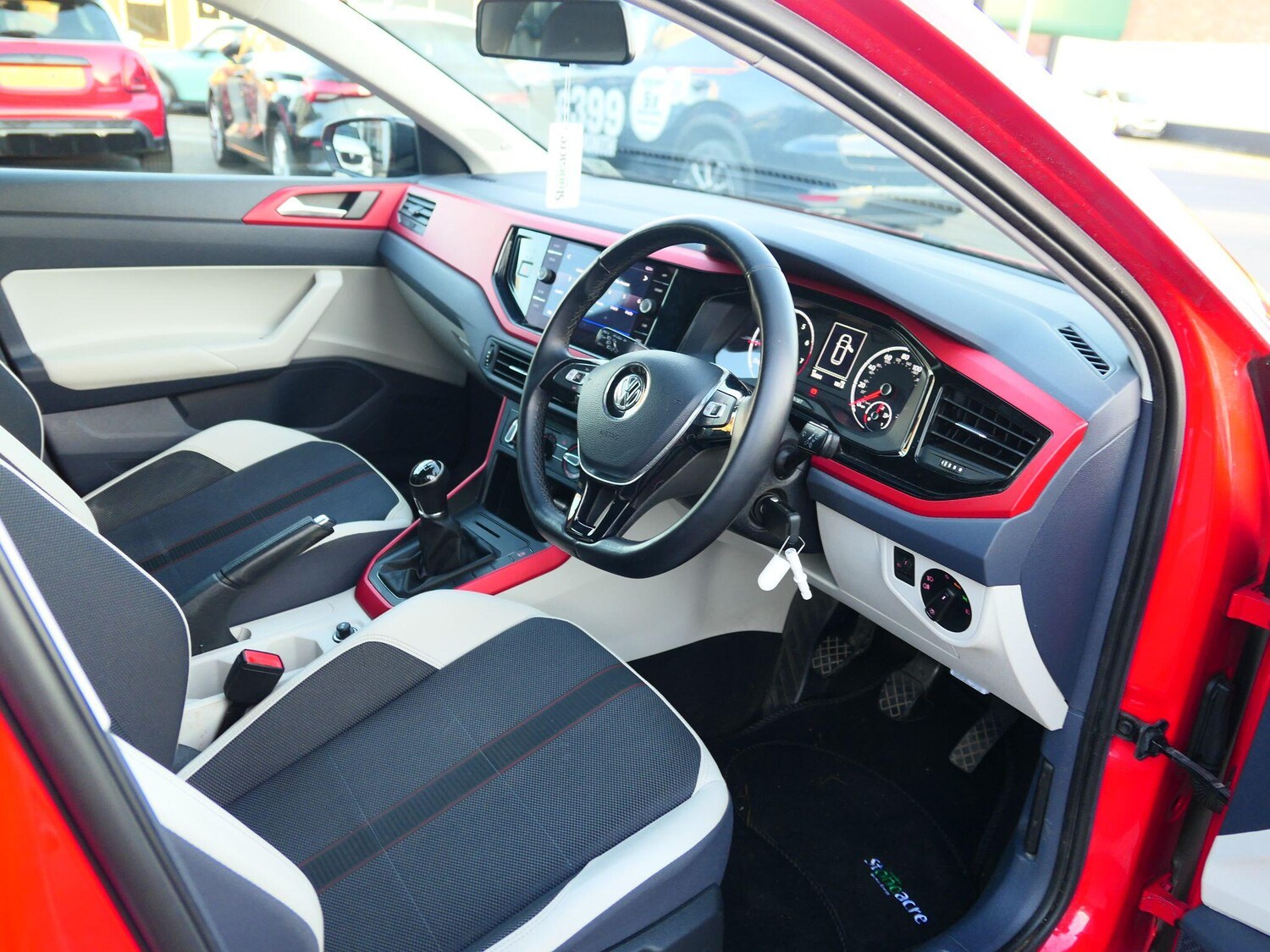 Used Volkswagen Polo 2018 for sale - 77940546: Photo 10