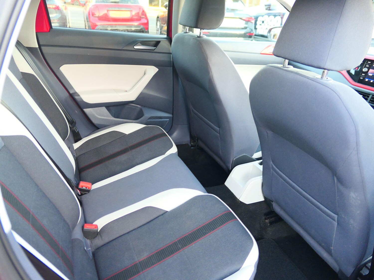 Used Volkswagen Polo 2018 for sale - 77940546: Photo 11