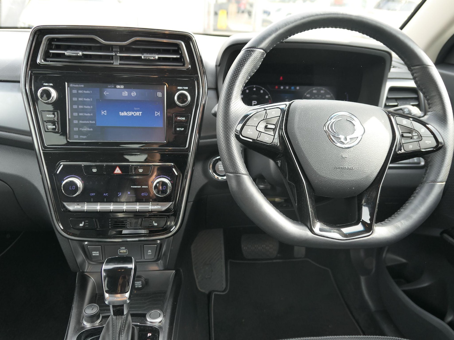 Used Ssangyong Tivoli 2022 for sale - 76270532: Photo 10