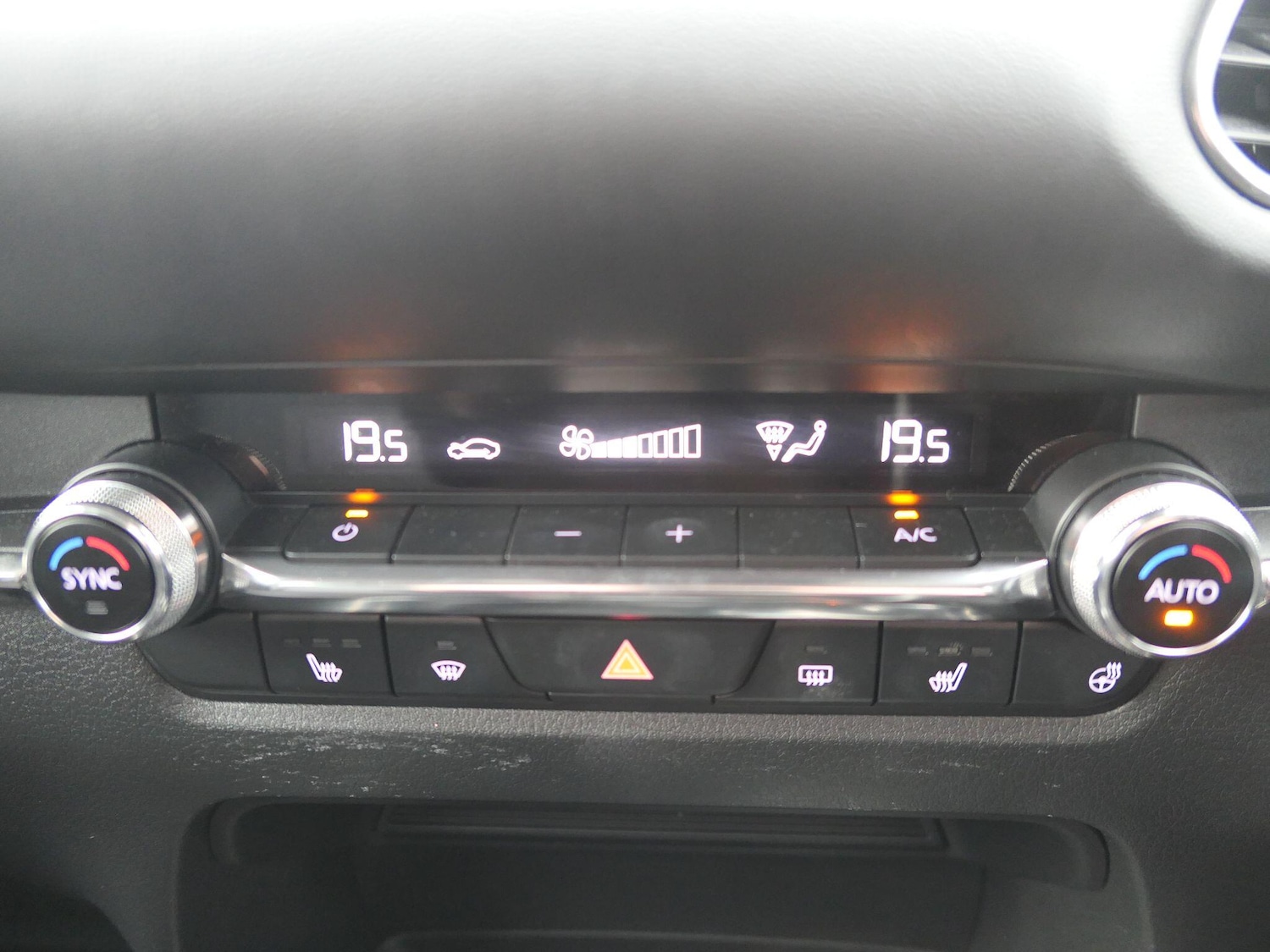 Used Mazda CX-30 2022 for sale - 76573510: Photo 11