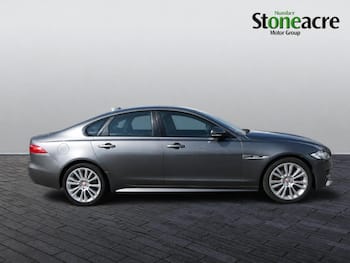 Used Jaguar XF 2017 for sale - 79847186: Photo
