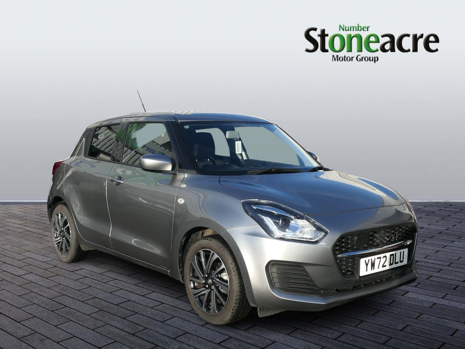 Used Suzuki Swift 2023 for sale - 76512511: Photo 1
