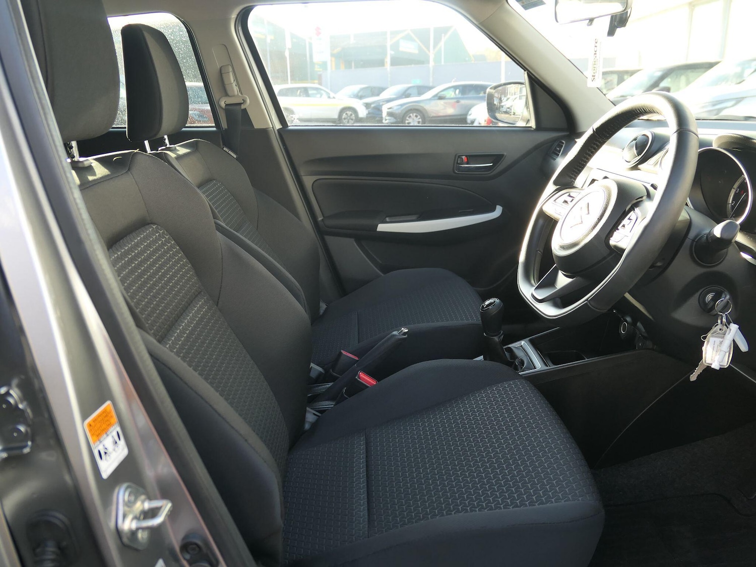 Used Suzuki Swift 2023 for sale - 76512511: Photo 10