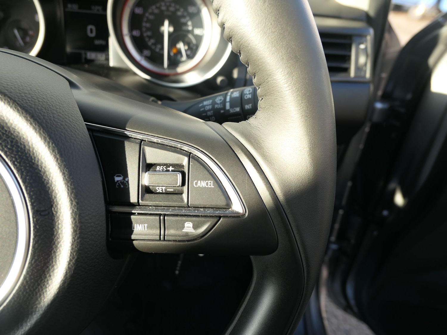 Used Suzuki Swift 2023 for sale - 76512511: Photo 14