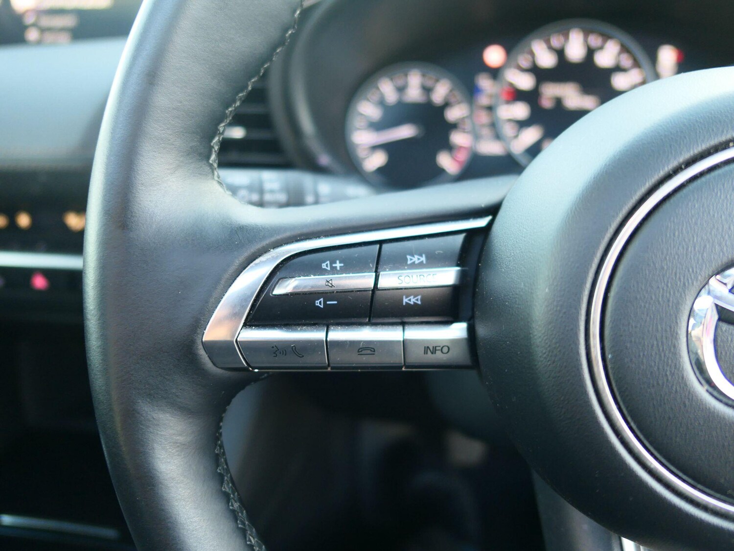 Used Mazda Mazda3 2023 for sale - 77940280: Photo 29