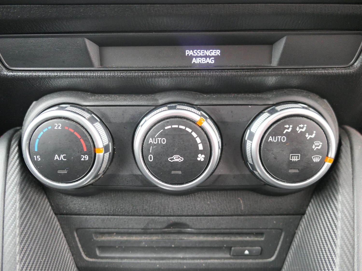 Used Mazda Mazda2 2016 for sale - 76572468: Photo 10