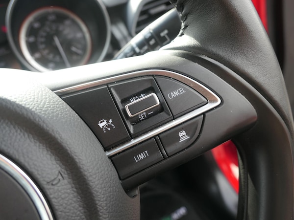 Used Suzuki Swift 2023 for sale - 76122555: Photo 13