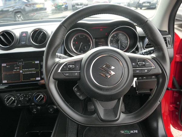 Used Suzuki Swift 2023 for sale - 76122555: Photo 25