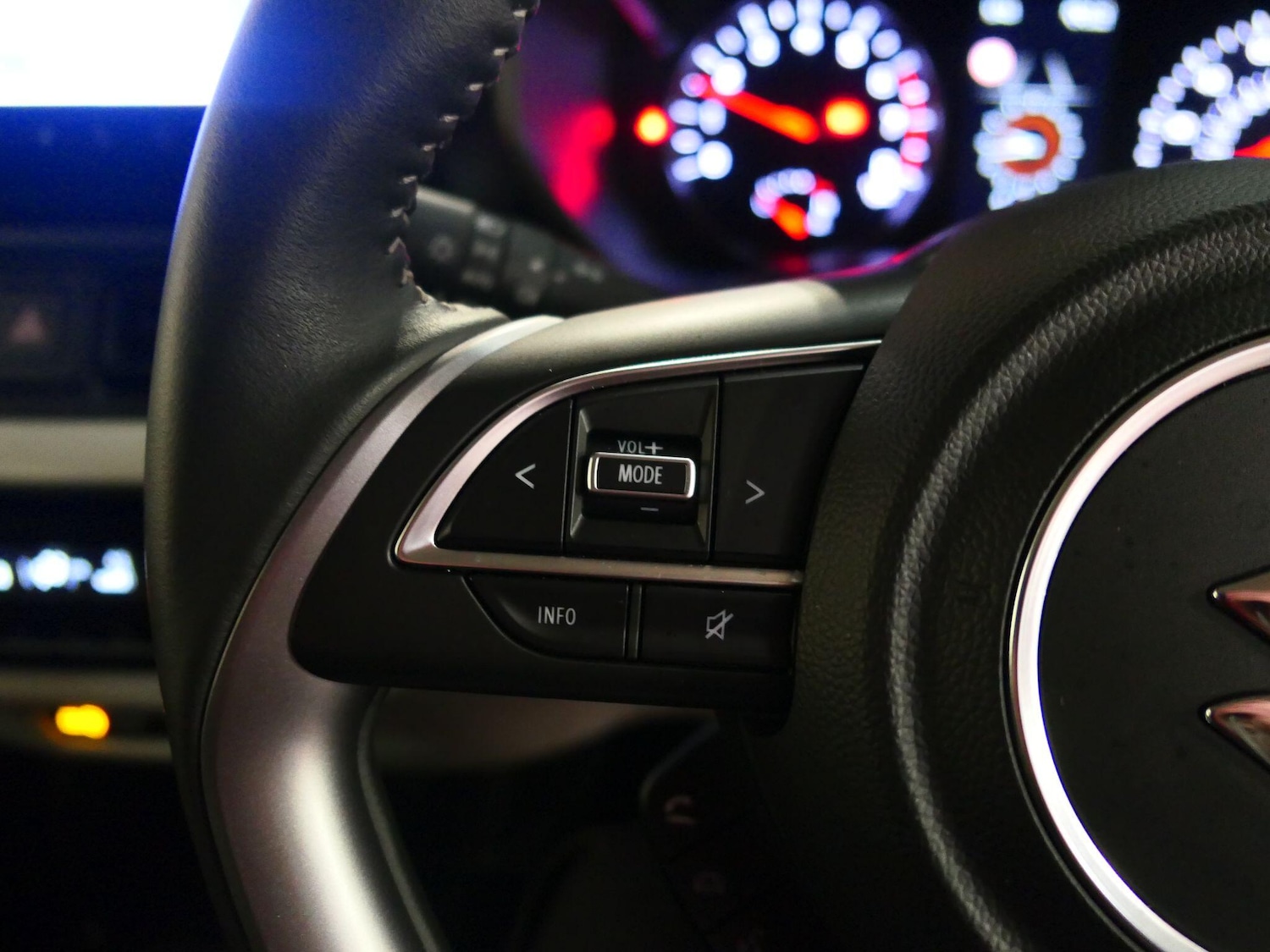 Used Skoda Kamiq 2021 for sale - 77783368: Photo 21