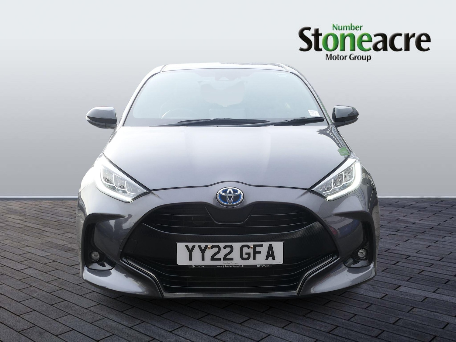 Used Toyota Yaris 2022 for sale - 76825072: Photo 2