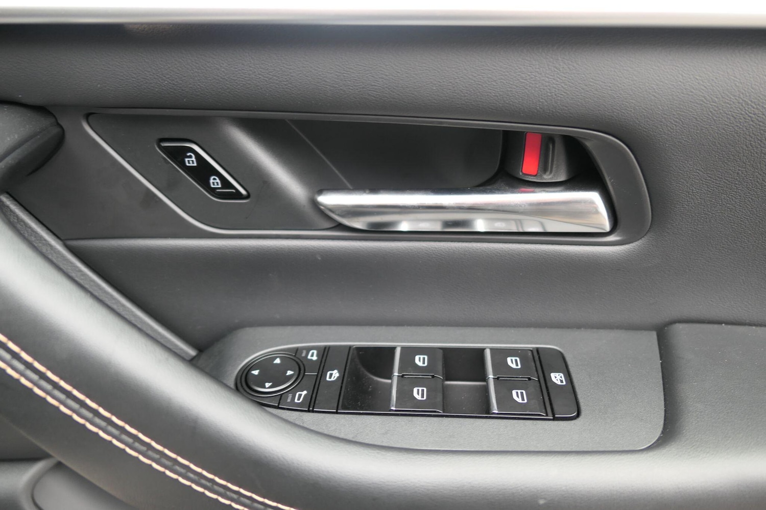 Used Mazda CX-60 2025 for sale - 76671206: Photo 17