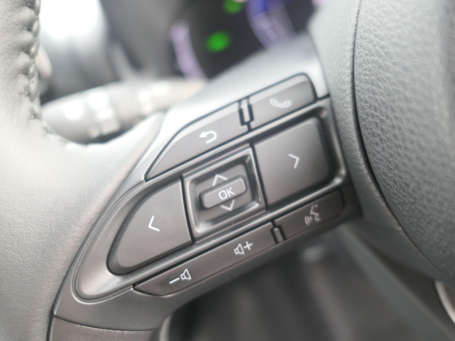 Used Mazda Mazda2 HYBRID 2025 for sale - 77253824: Photo 19