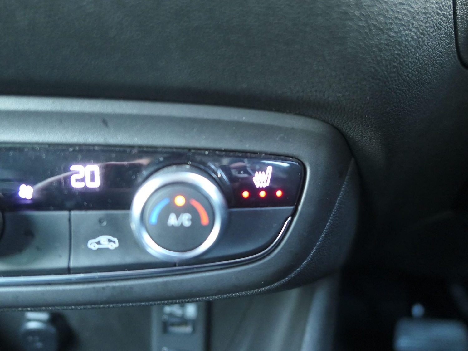 Used Vauxhall Crossland for sale - 77017137: Photo 14