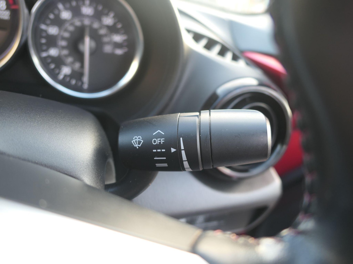 Used Mazda MX-5 2017 for sale - 76824800: Photo 12