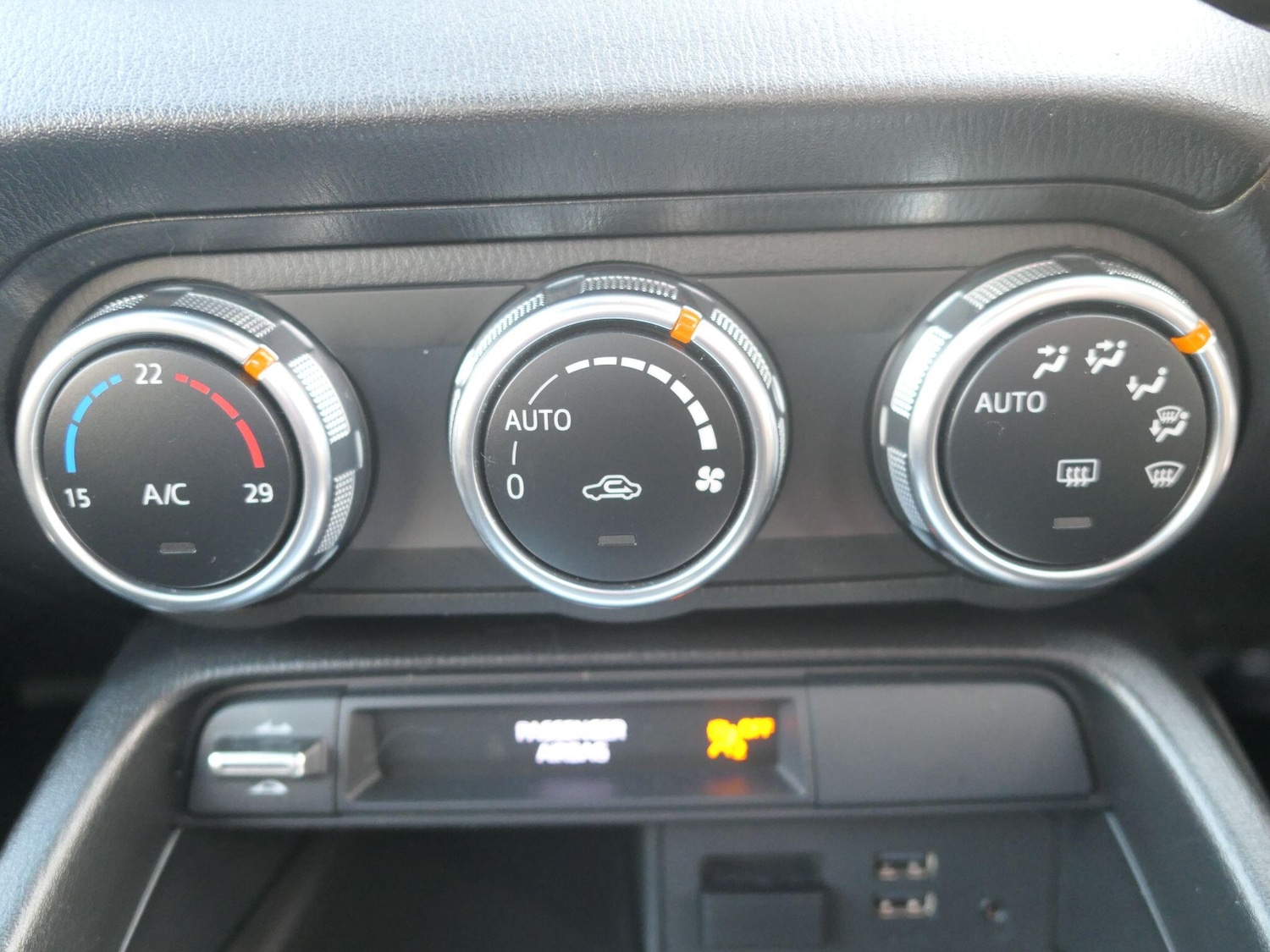 Used Mazda MX-5 2017 for sale - 76824800: Photo 24