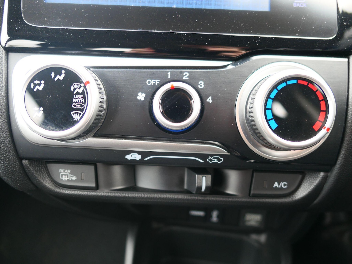 Used Honda Jazz 2019 for sale - 78006894: Photo 19