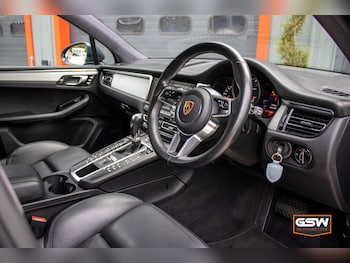 Used Porsche Macan 2020 for sale - 79220027: Photo