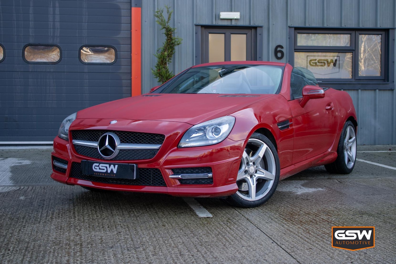 Used Mercedes-Benz SLK 2015 for sale - 77371074: Photo 1