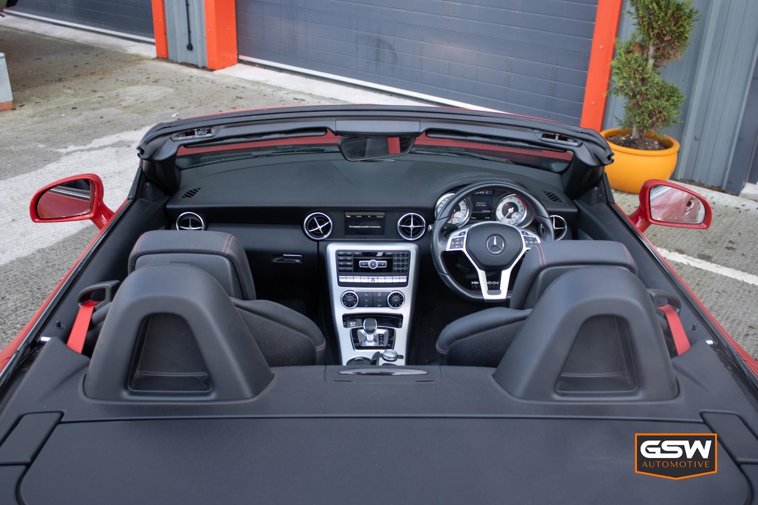 Used Mercedes-Benz SLK 2015 for sale - 77371074: Photo 12