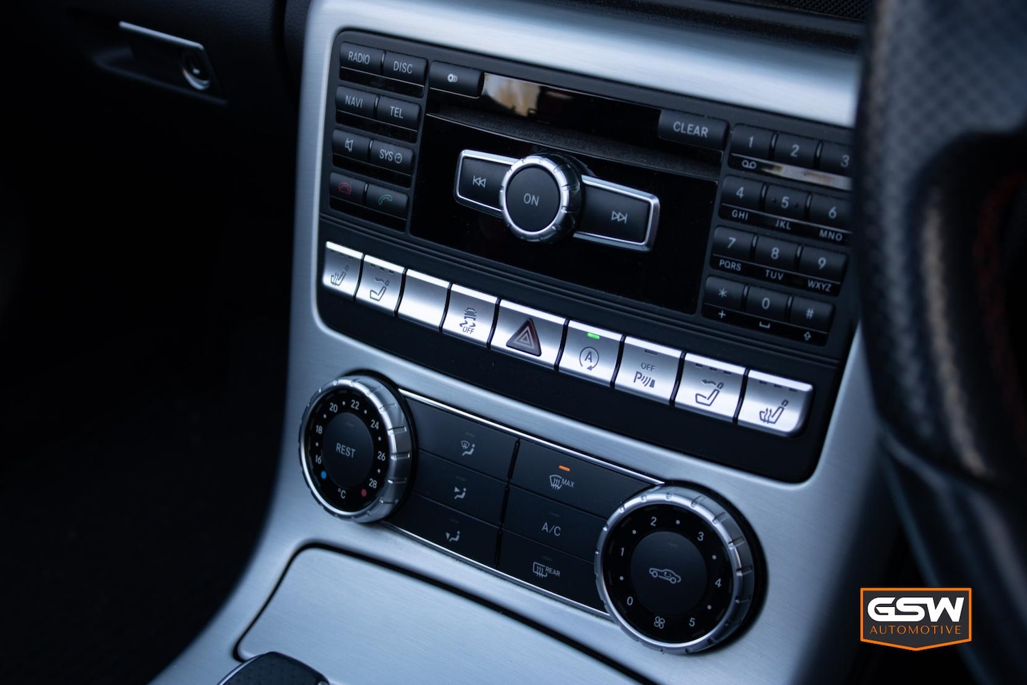 Used Mercedes-Benz SLK 2015 for sale - 77371074: Photo 16