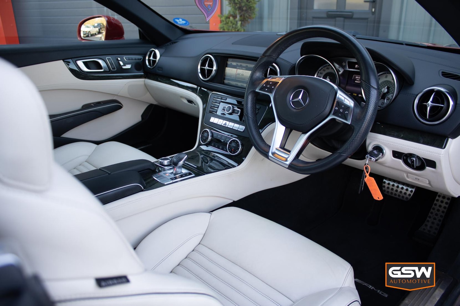 Used Mercedes-Benz SL 2014 for sale - 78112775: Photo 3