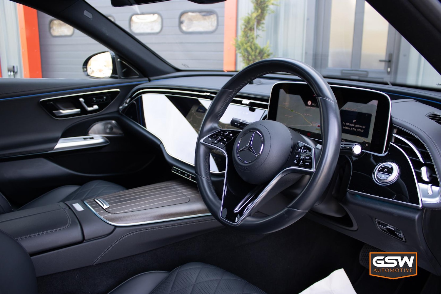 Used Mercedes-Benz E Class 2024 for sale - 78112770: Photo 3