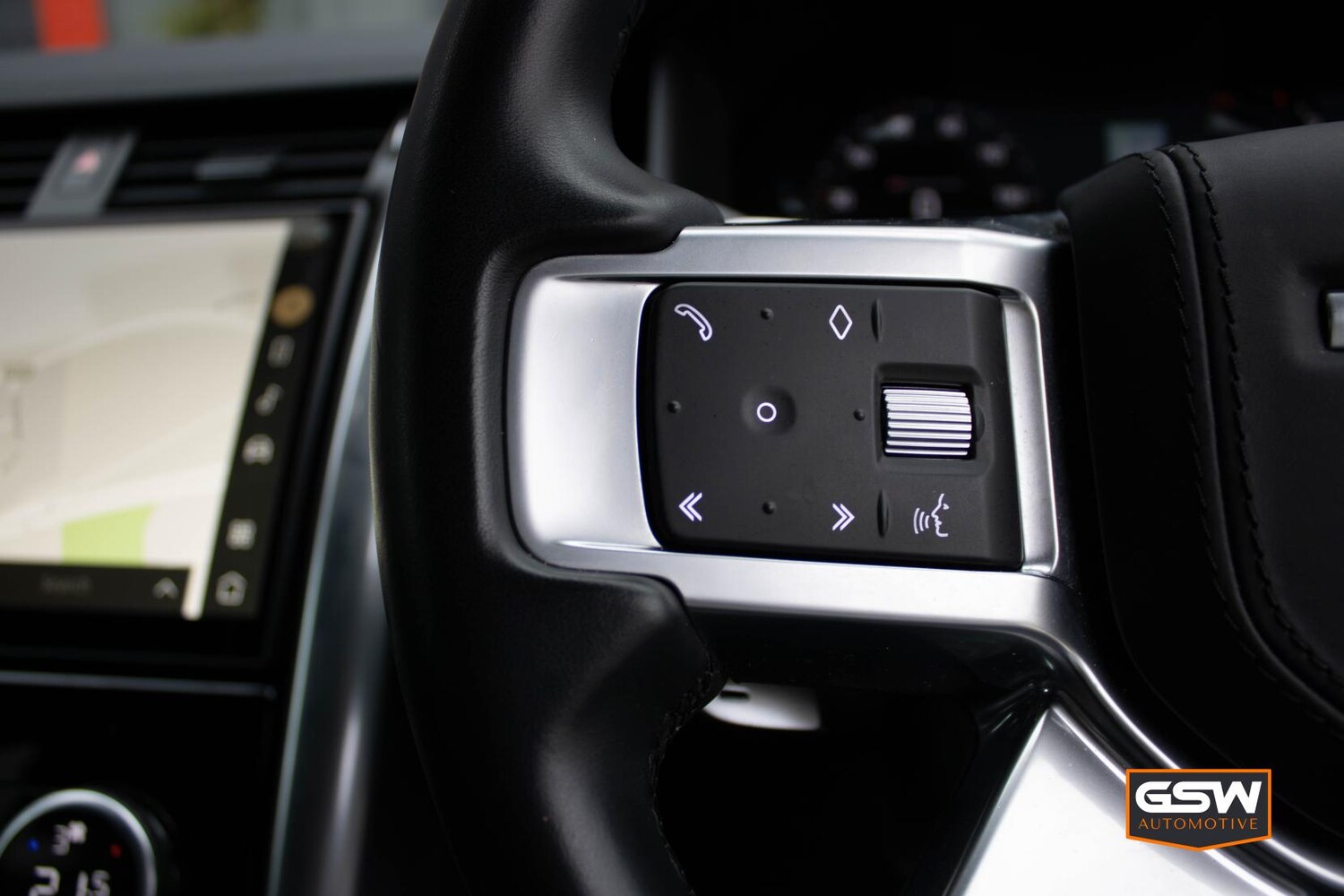 Used Land Rover Discovery 2023 for sale - 76282567: Photo 18