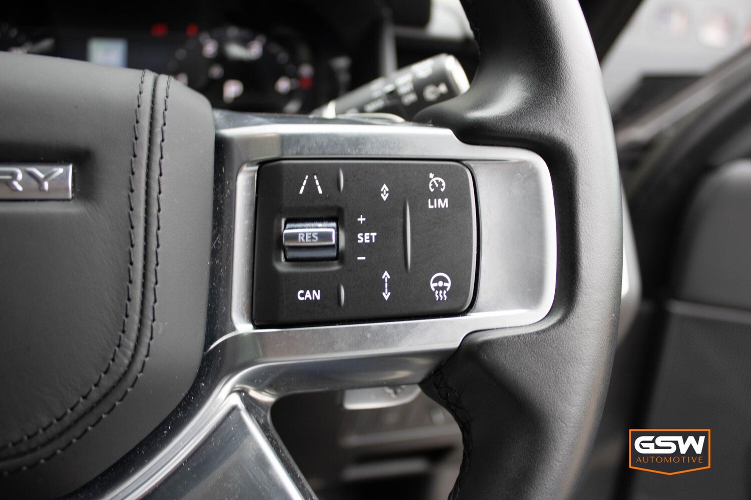 Used Land Rover Discovery 2023 for sale - 76282567: Photo 19