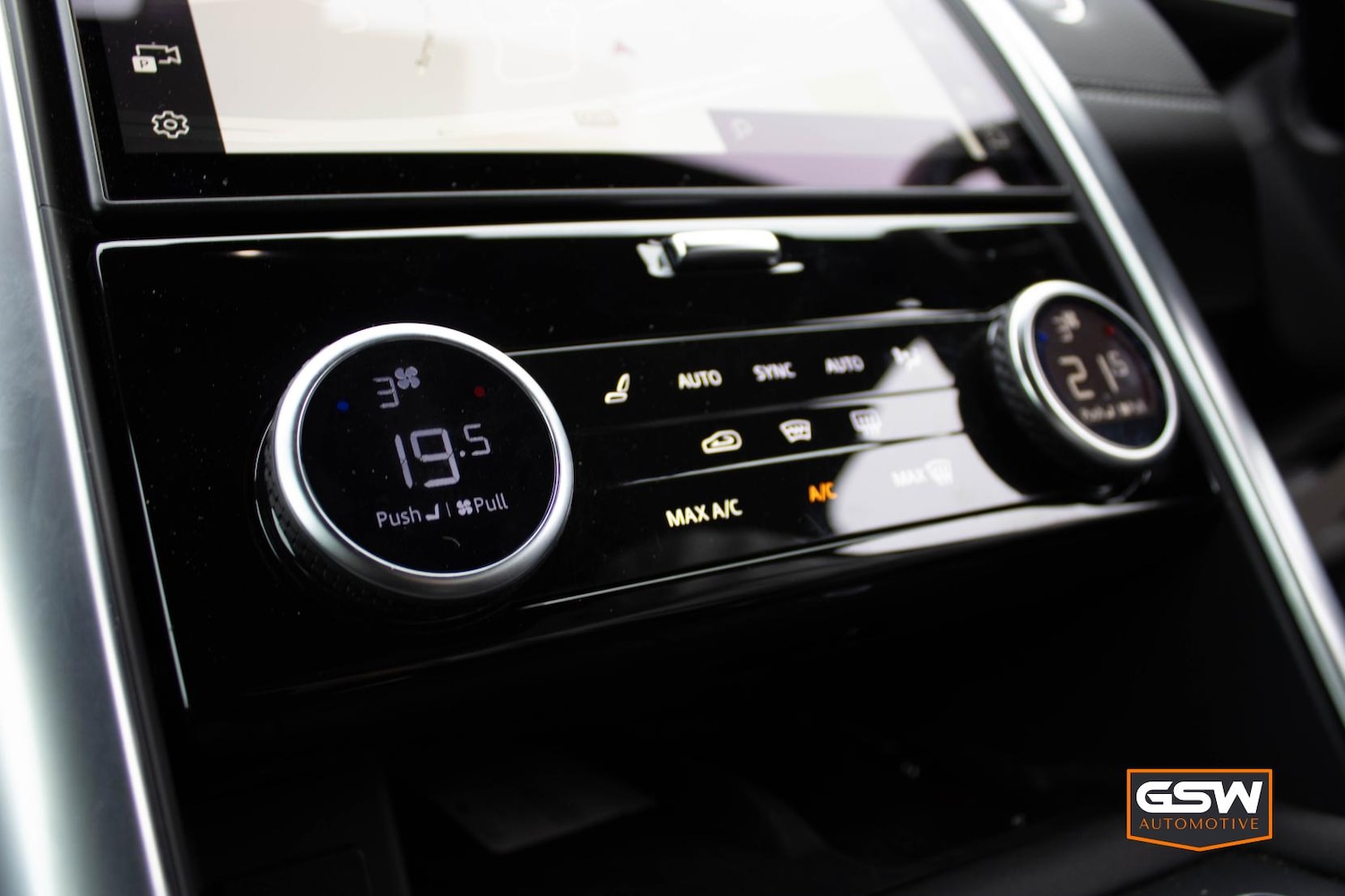 Used Land Rover Discovery 2023 for sale - 76282567: Photo 21