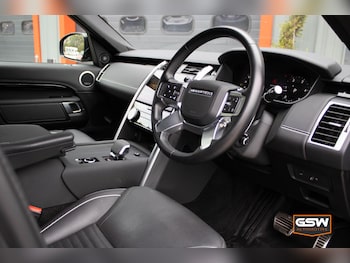 Used Land Rover Discovery 2023 for sale - 76282567: Photo