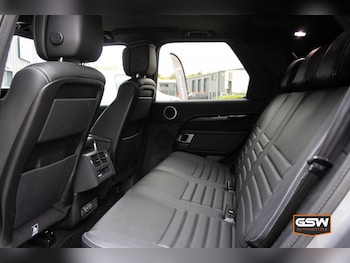 Used Land Rover Discovery 2023 for sale - 76282567: Photo