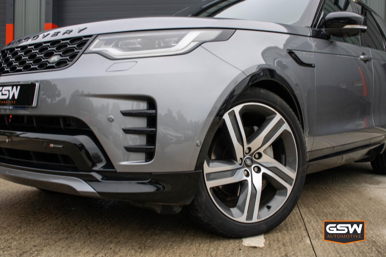 Used Land Rover Discovery 2023 for sale - 76282567: Photo 6