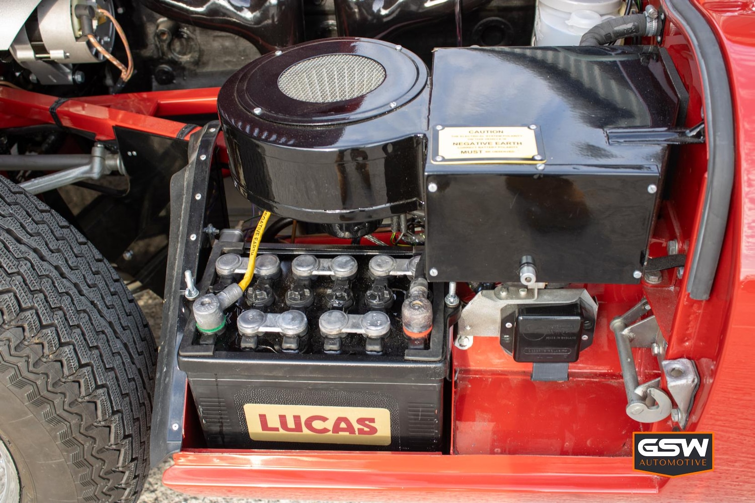 Used Jaguar E-Type 1965 for sale - 78112764: Photo 12