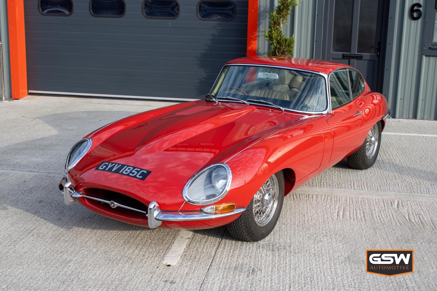 Used Jaguar E-Type 1965 for sale - 78112764: Photo 21