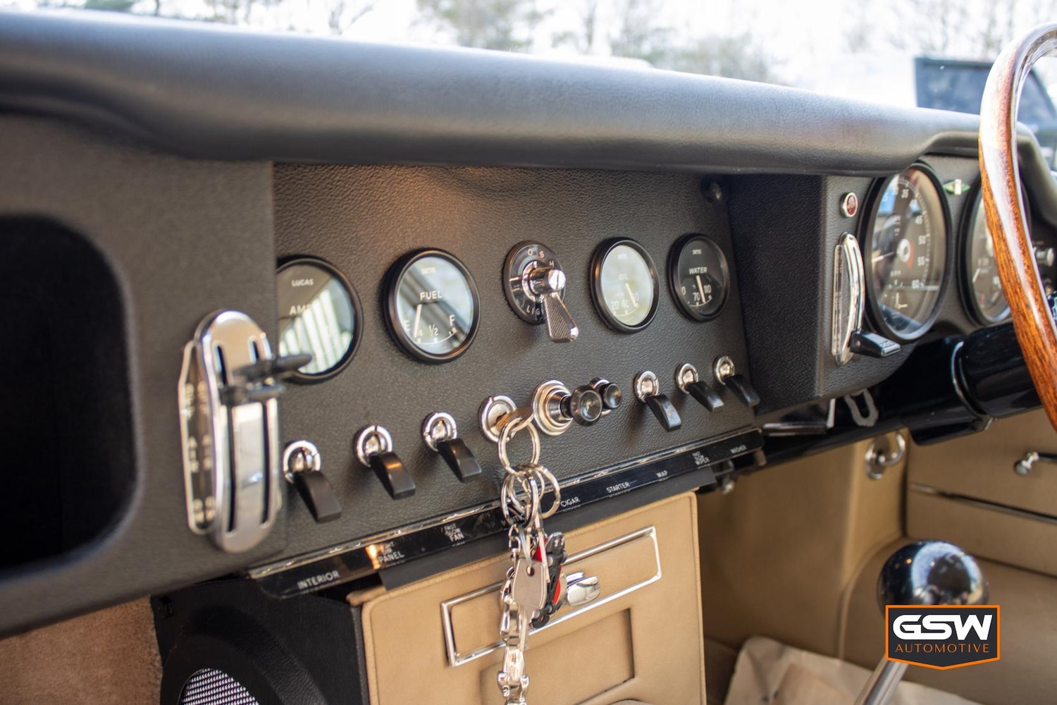 Used Jaguar E-Type 1965 for sale - 78112764: Photo 22