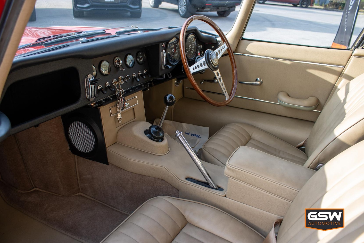 Used Jaguar E-Type 1965 for sale - 78112764: Photo 5